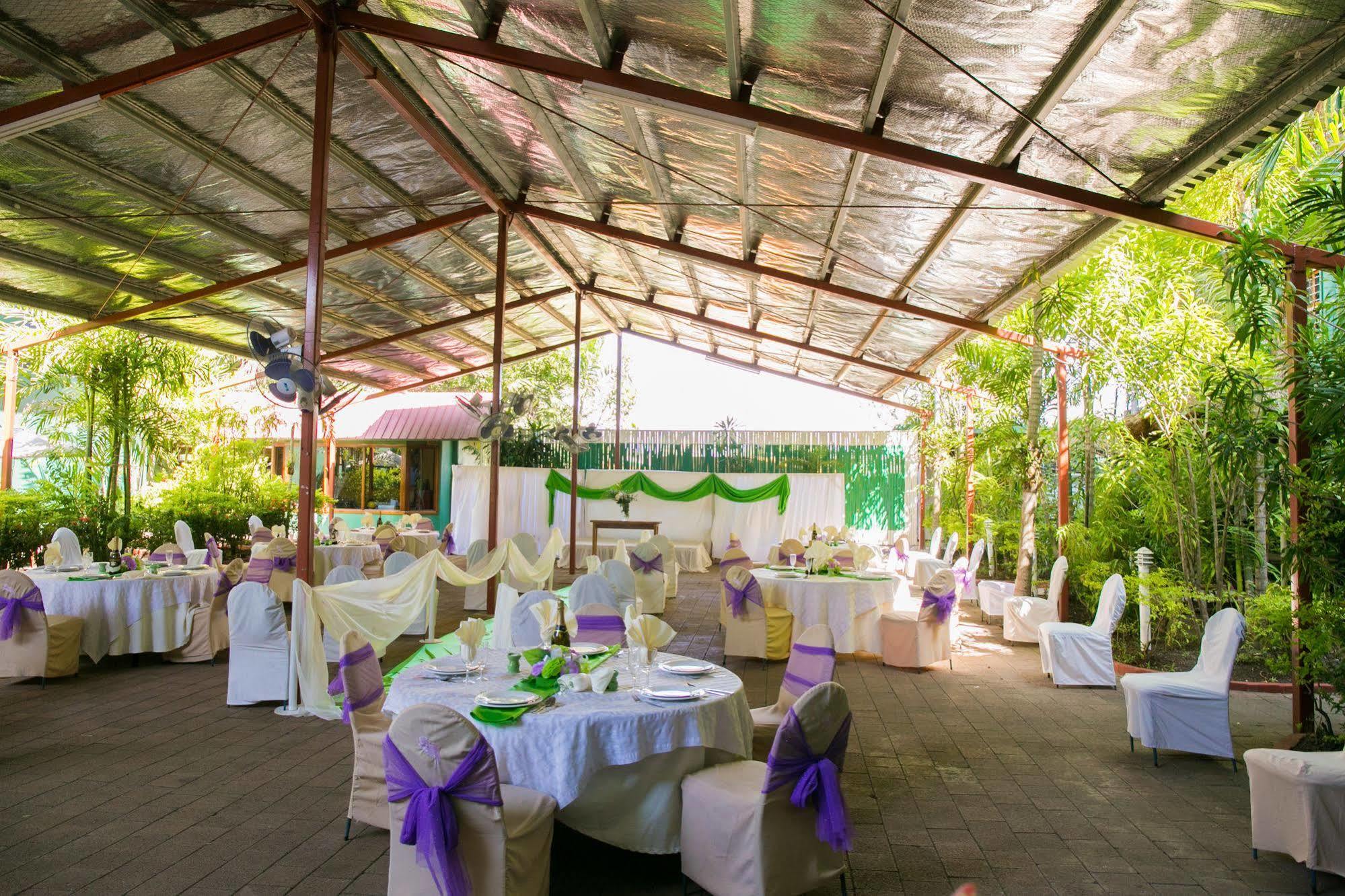 Hideaway Hotel Port Moresby Extérieur photo